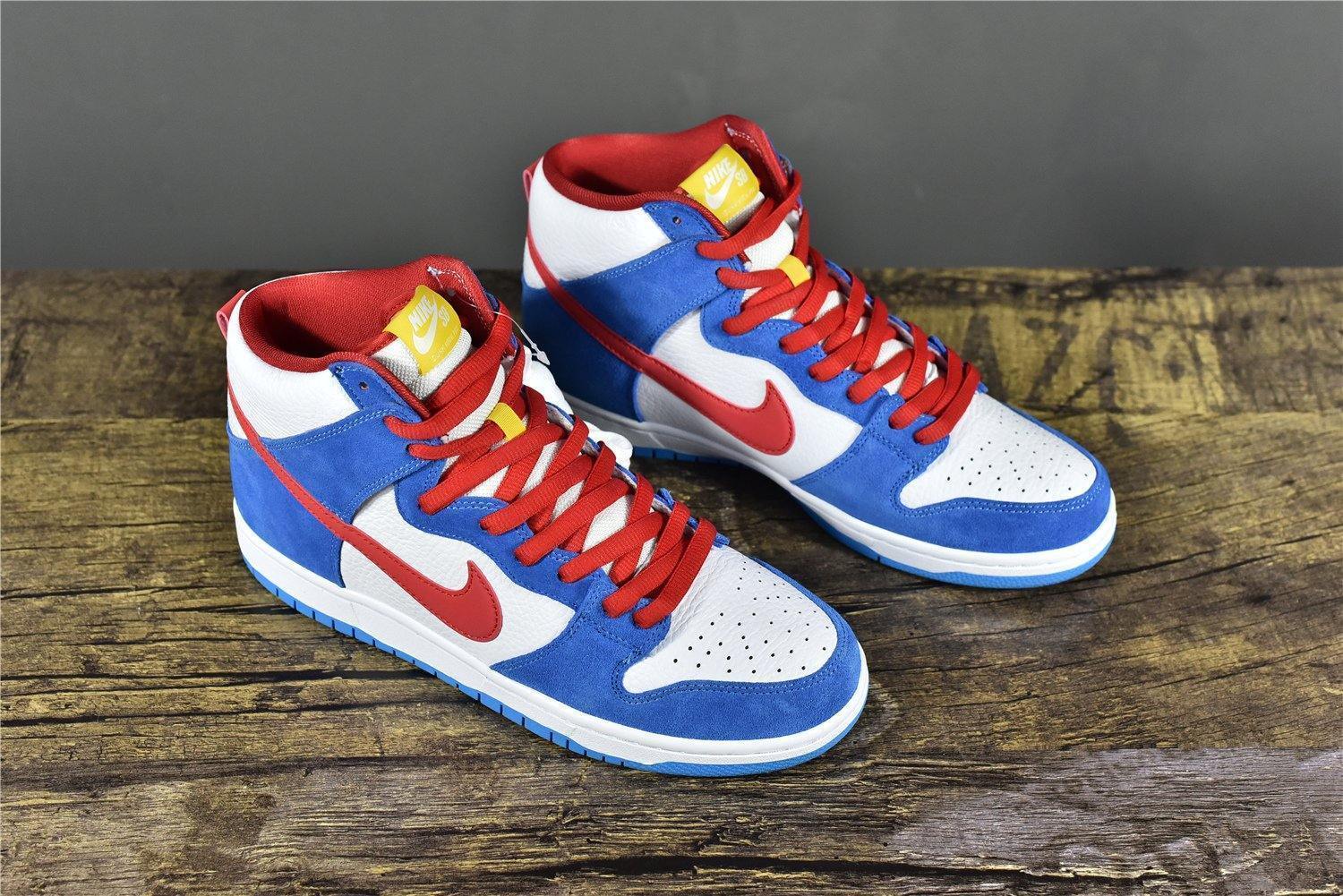 doraemon nike sb dunk