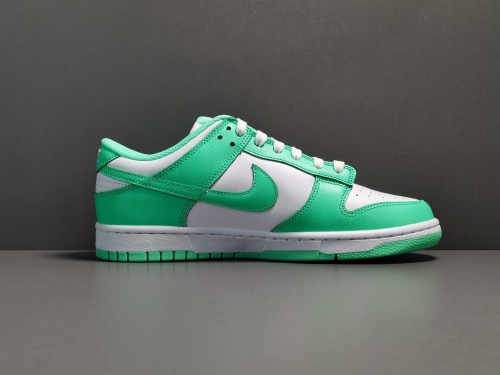 Nike Dunk Low Green Glow 