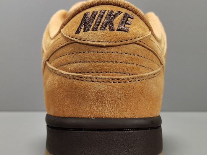Nike SB Dunk Low Wheat (2020)