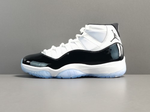 Jordan 11 Retro Concord (2018)