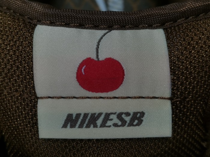 Nike Dunk SB Low Stussy Cherry