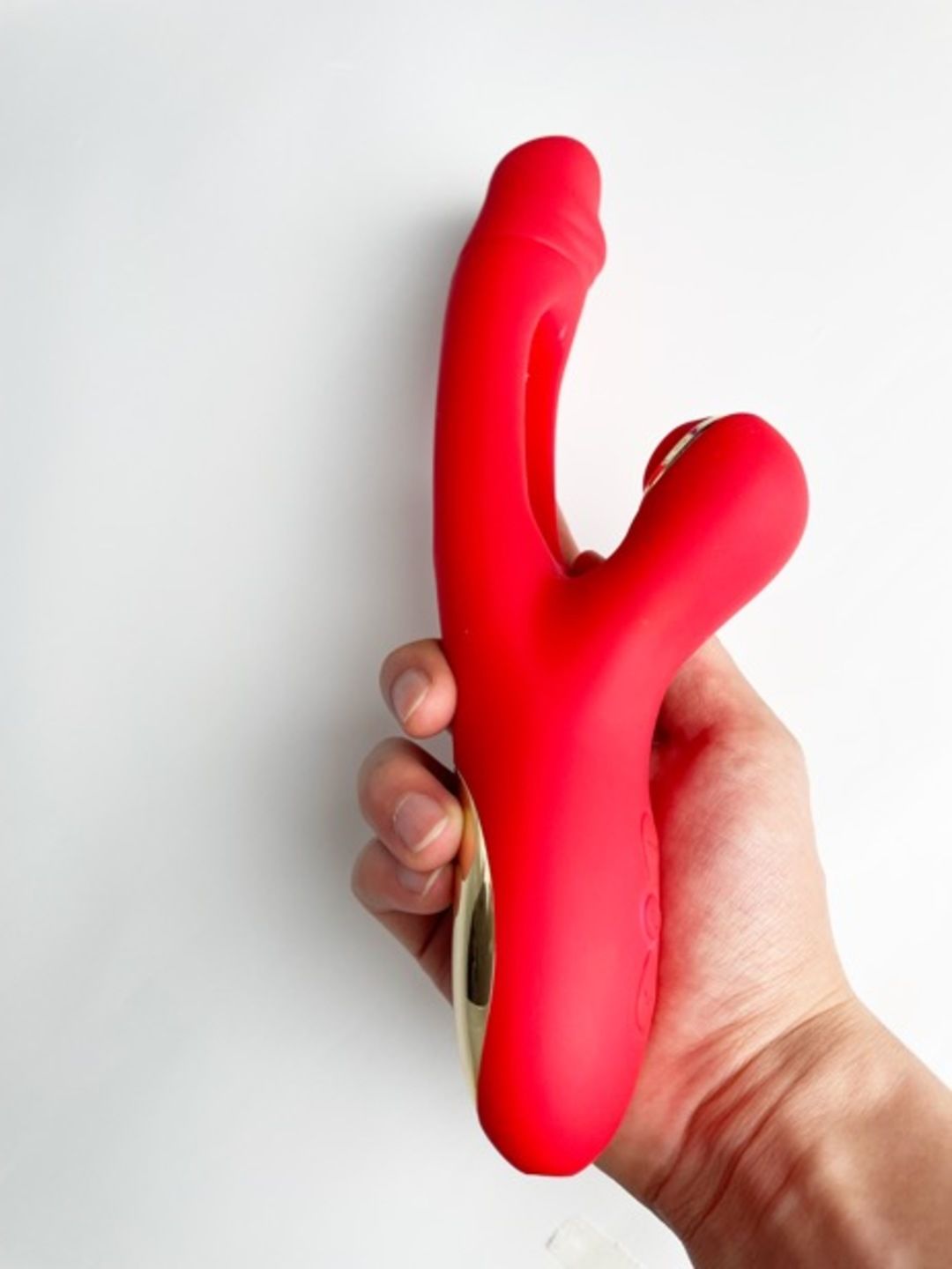 Clit Sucking Finger Tapping G-Spot Vibrator with 7 Vibrating, 7 Tapping & Flapping Patterns photo review