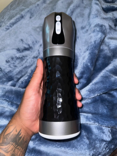 Harley 5 Squeezing Sucking 10 Vibrating Masturbators Male Sex Toys photo review
