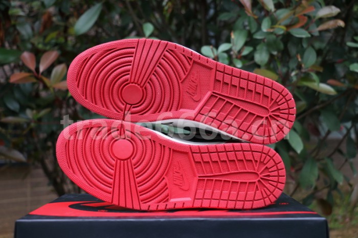 Authentic Air Jordan 1 Retro High OG “Bred Toe”