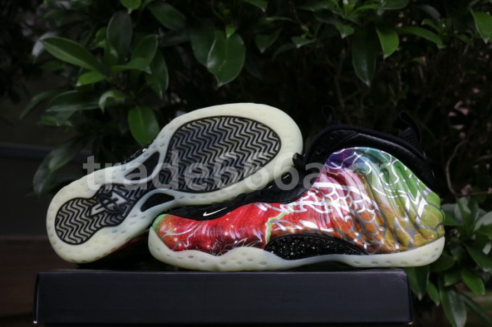 Authentic Nike Air Foamposite One “Green Strike”