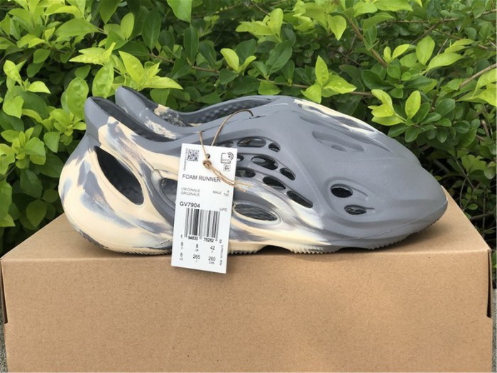 Authentic Yeezy Foam Runner New Color