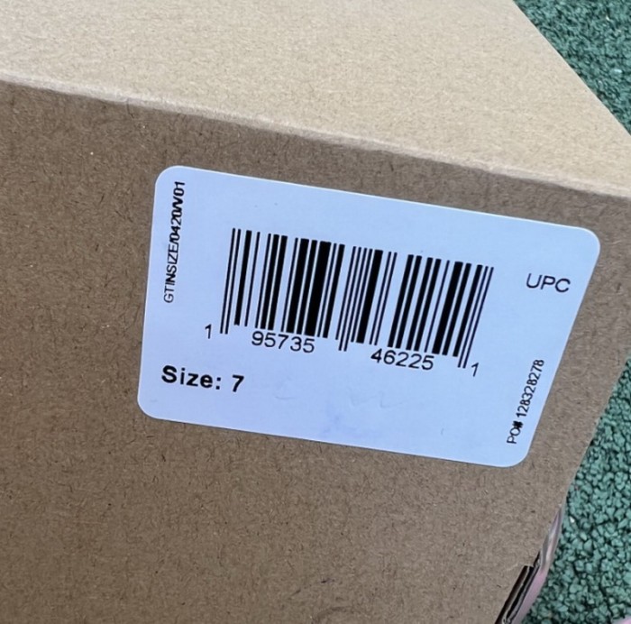 Authentic Yeezy Foam Runner “MX Sand Grey”