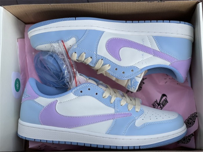 Authentic Travis Scott x Air Jordan 1 Low white discoloration