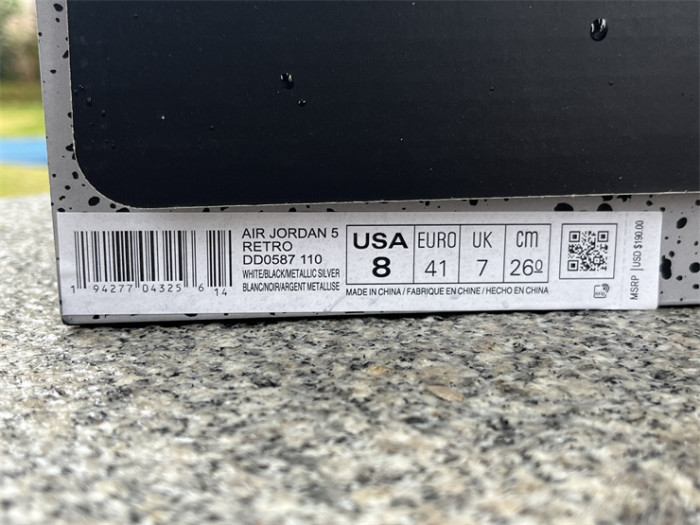 Authentic Air Jordan 5“Reverse Oreo”