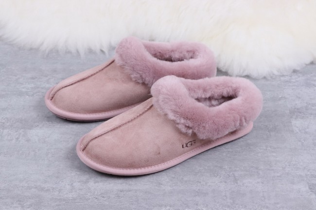 UG Sandals-035