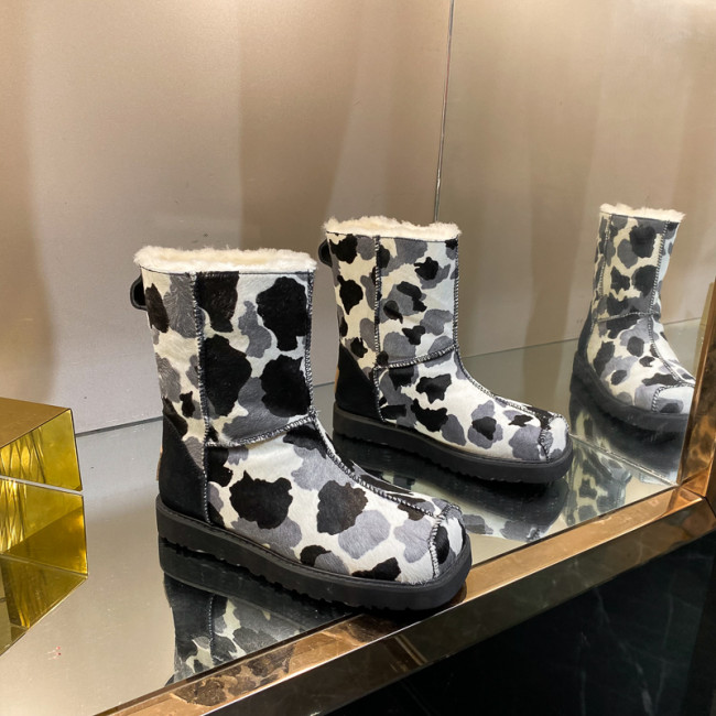UG Boots Women-012