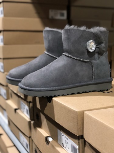 UG Boots Women-076