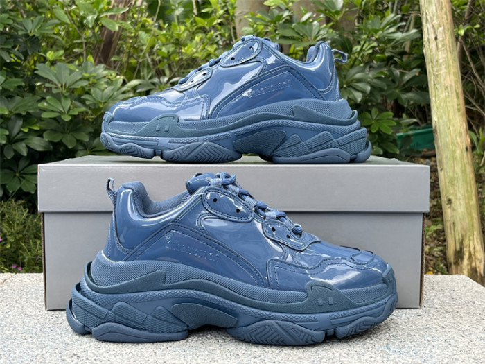 B 17FW Tripe-S High End Sneaker-420