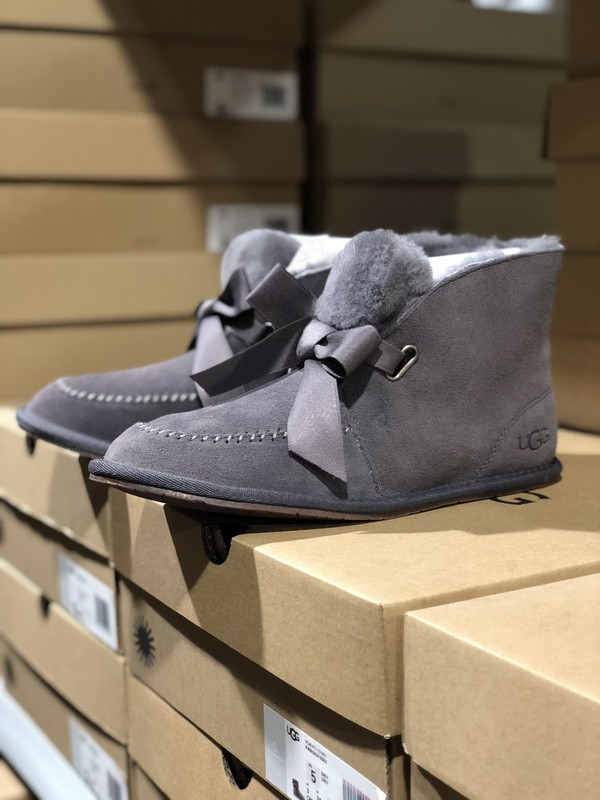UG Boots Women-237