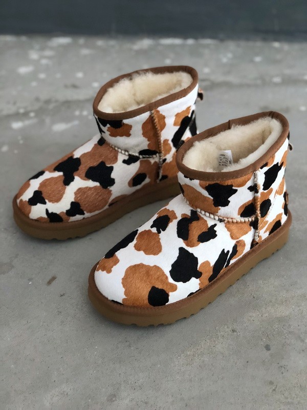 UG Boots Women-246