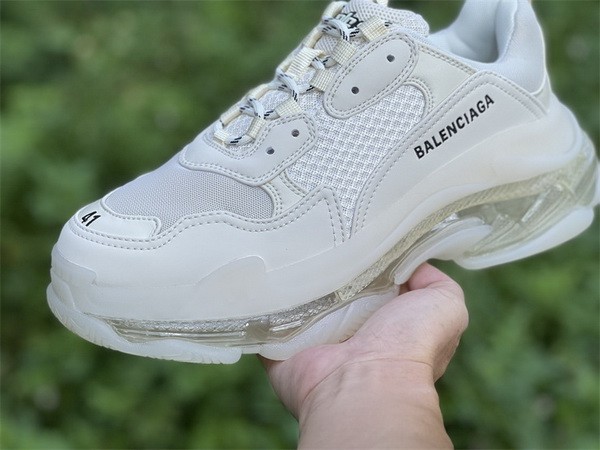B 17FW Tripe-S High End Sneaker-236