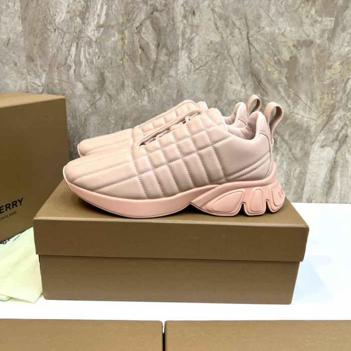 Super Max Burberry Shoes-003