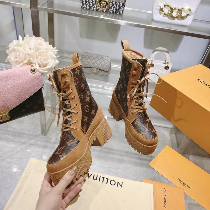 LV Women Shoes 1：1 Quality-1092