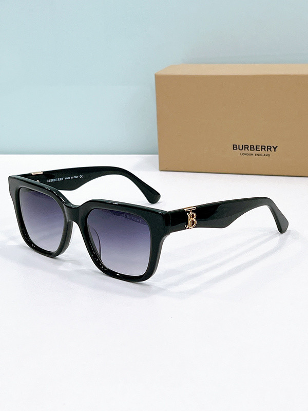 Burberry Sunglasses AAAA-2793