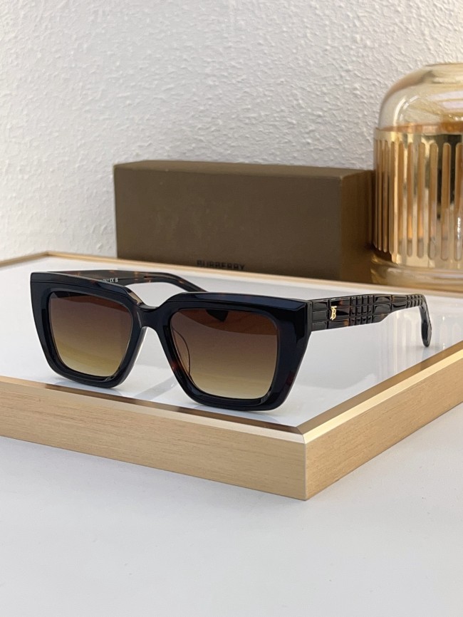 Burberry Sunglasses AAAA-2867