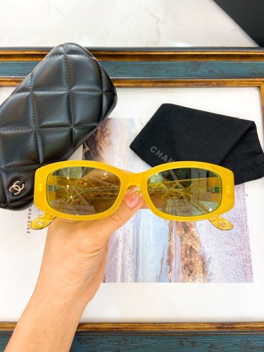 CHNL Sunglasses AAAA-4621