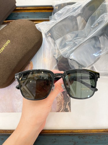 Tom Ford Sunglasses AAAA-4362