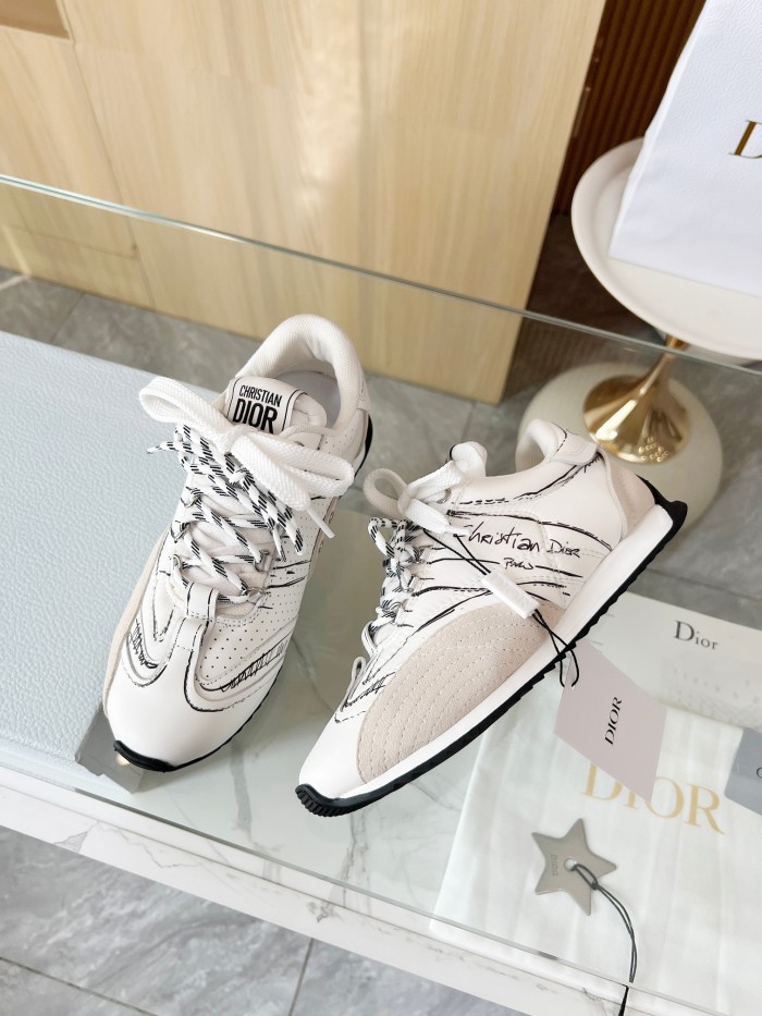 Dior Women Shoes 1：1 quality-711
