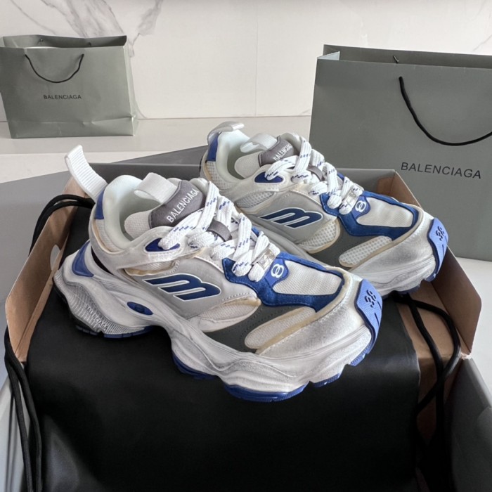 B 17FW Tripe-S High End Sneaker-624