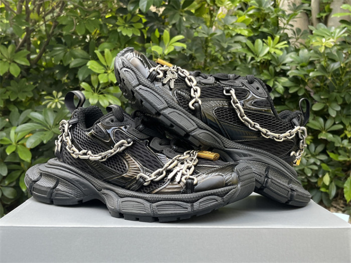 B 17FW Tripe-S High End Sneaker-642