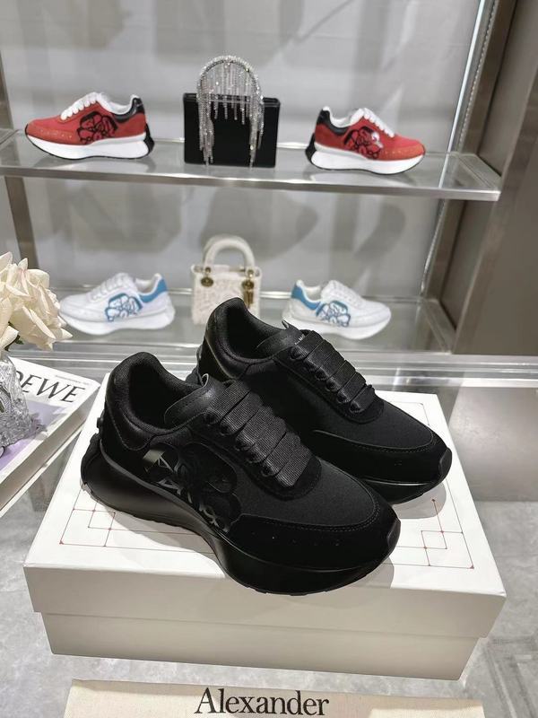 Alexander McQueen Women Shoes 1：1 quality-1084