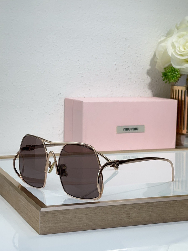 Miu Miu Sunglasses AAAA-1983