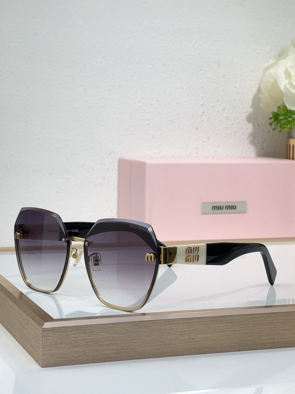 Miu Miu Sunglasses AAAA-1884