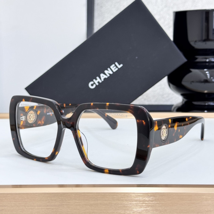 CHNL Sunglasses AAAA-5633