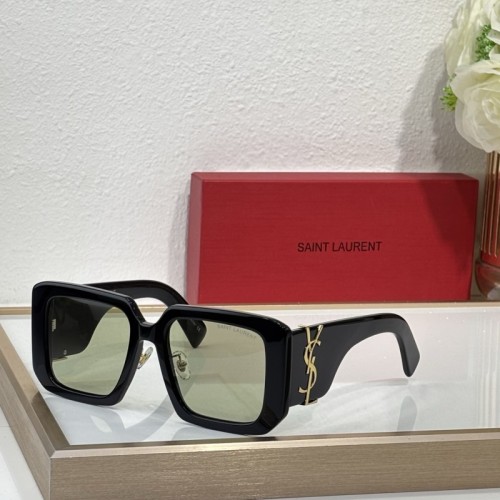 YL  Sunglasses AAAA-1512