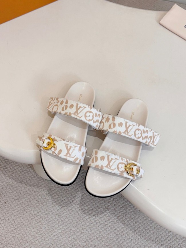 LV women Sandals 1：1 Quality-1132