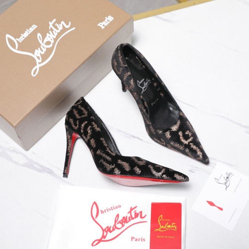 Christian Louboutin high heels 1：1 Quality-560