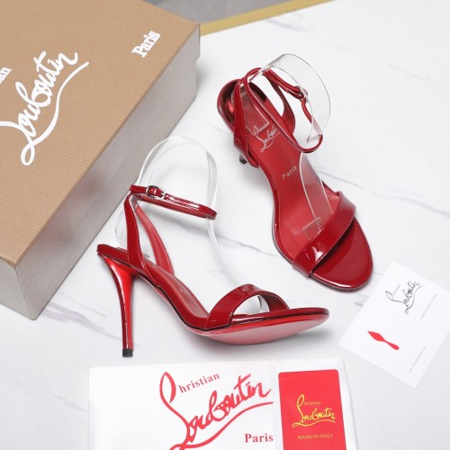 Christian Louboutin high heels 1：1 Quality-555