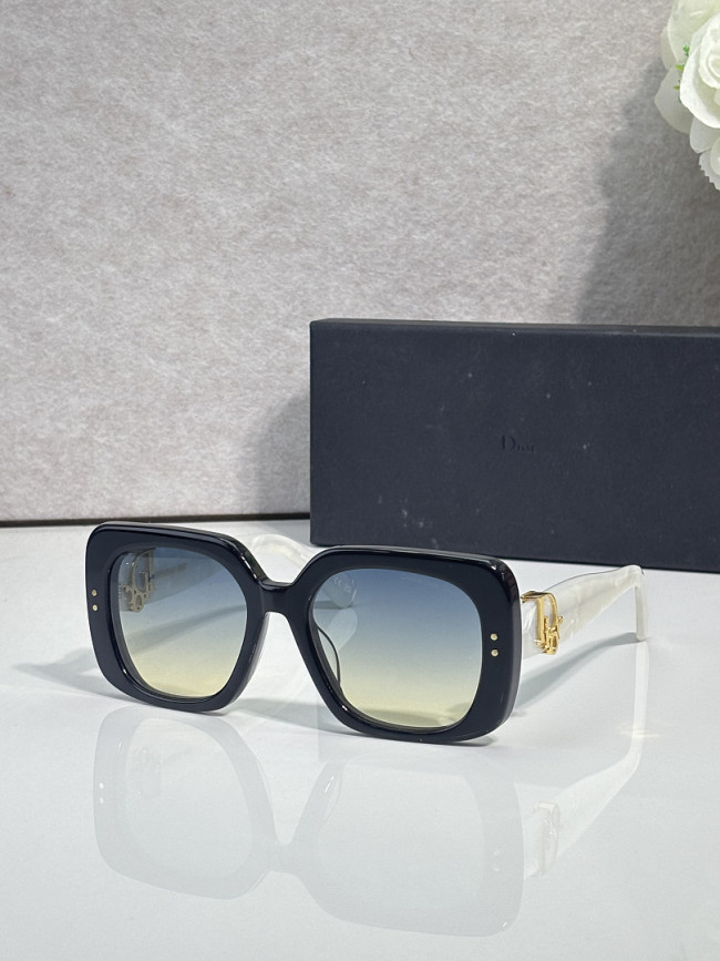 Dior Sunglasses AAAA-4993