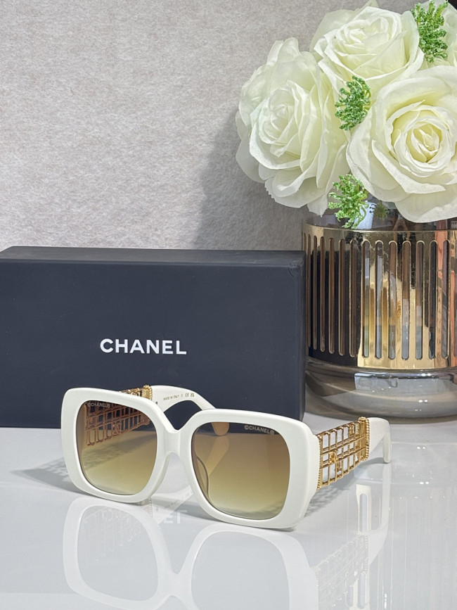 CHNL Sunglasses AAAA-7698