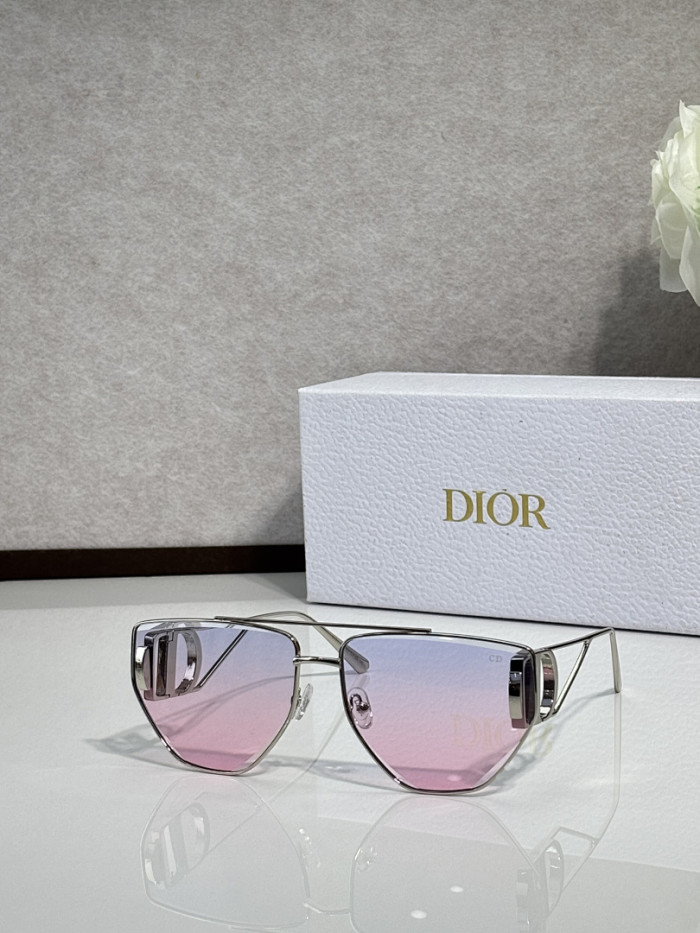 Dior Sunglasses AAAA-4790