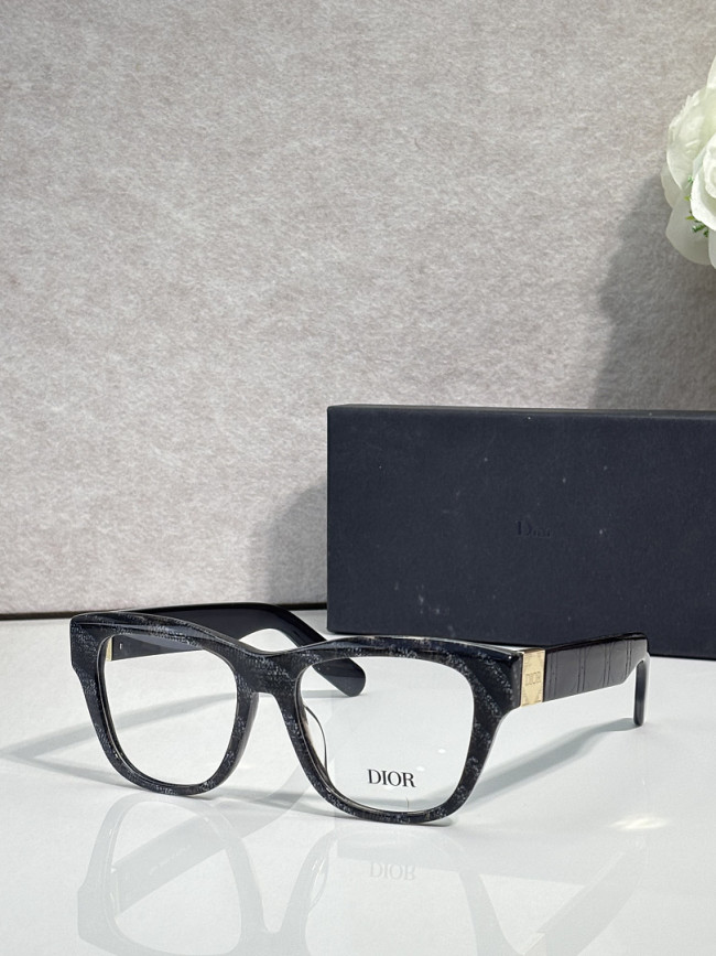 Dior Sunglasses AAAA-4890