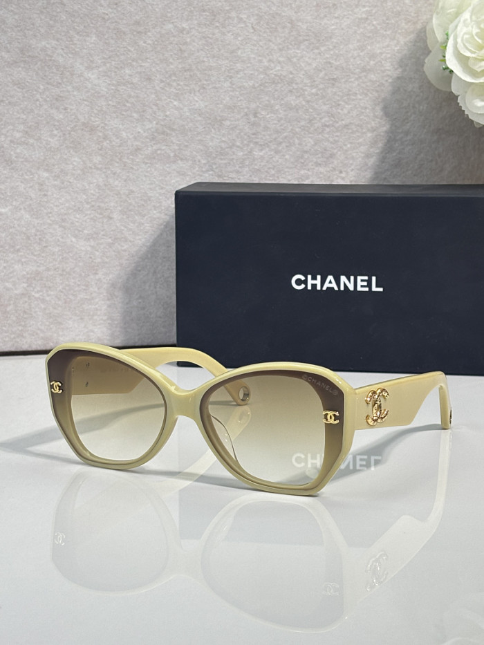 CHNL Sunglasses AAAA-7514