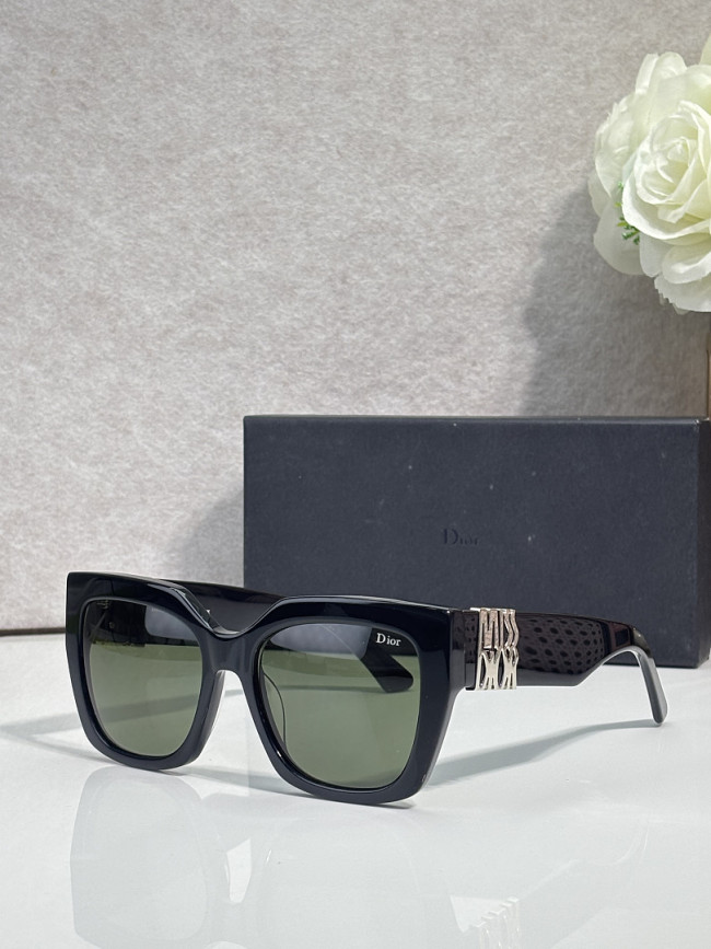 Dior Sunglasses AAAA-4874