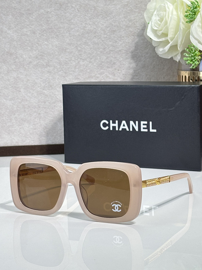 CHNL Sunglasses AAAA-7095