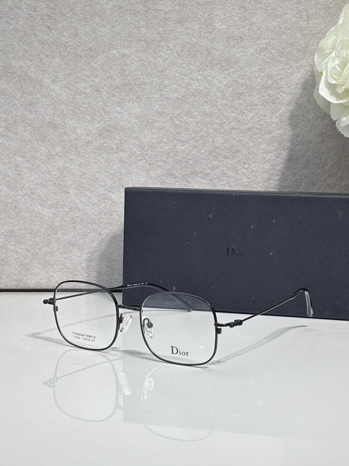 Dior Sunglasses AAAA-4863