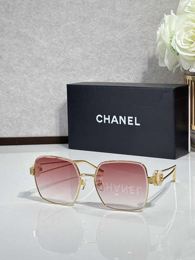 CHNL Sunglasses AAAA-7669