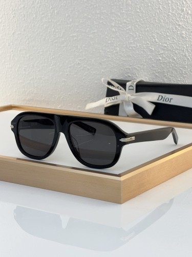 Dior Sunglasses AAAA-4726
