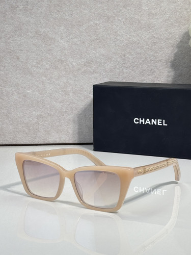 CHNL Sunglasses AAAA-7430