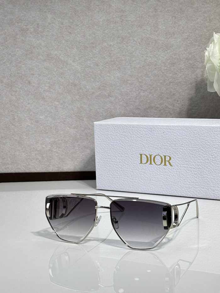 Dior Sunglasses AAAA-4789