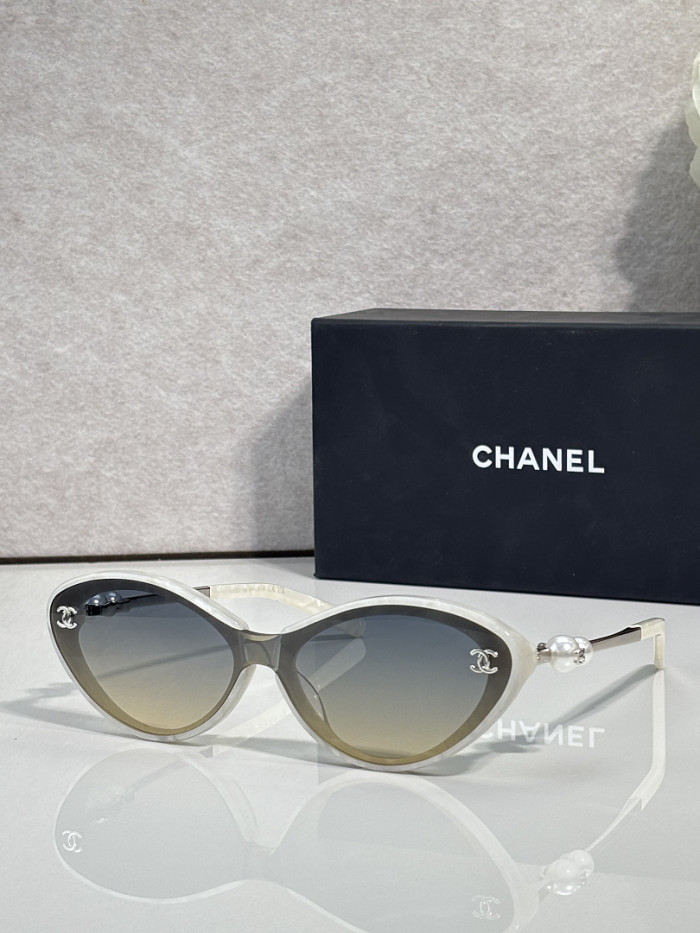 CHNL Sunglasses AAAA-7412